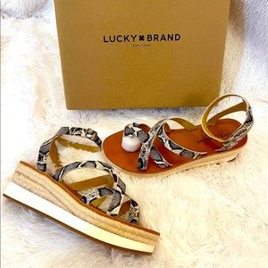 Lucky Brand Jakina Strappy Sport Sandals